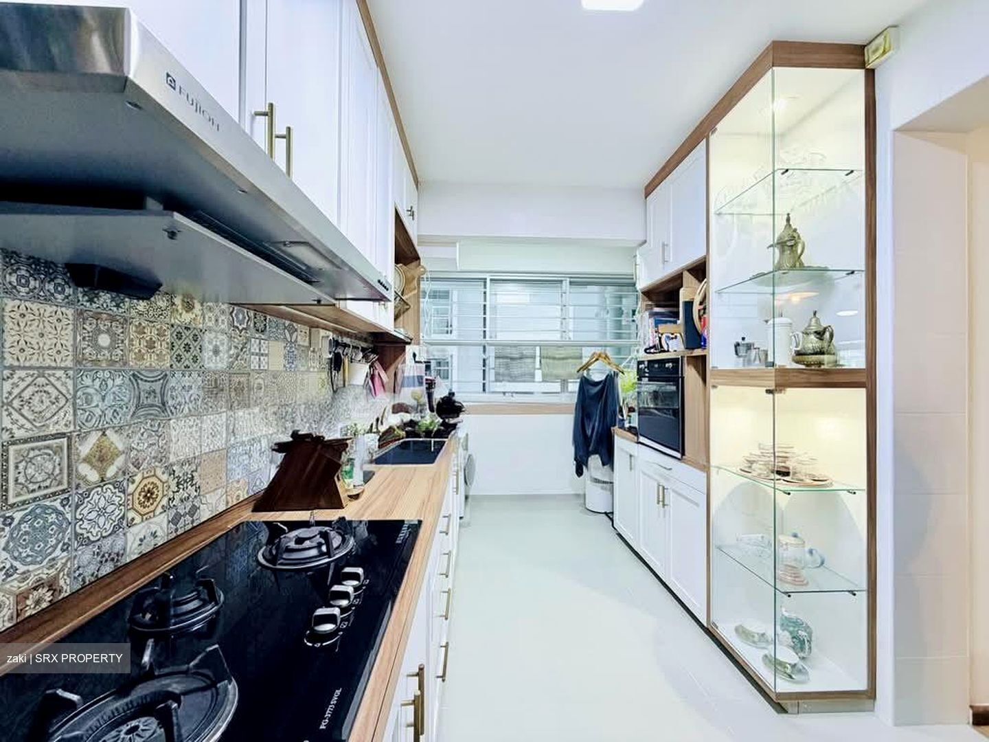 Blk 293D Skypeak @ Bukit Batok (Bukit Batok), HDB 4 Rooms #568139121
